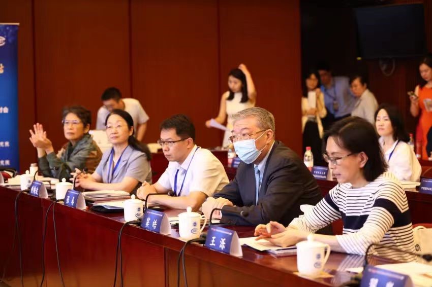 窦皓受邀参加中国对外援助和国际发展合作评估研讨会并交流发言.jpg 窦皓受邀参加中国对外援助和国际发展合作评估研讨会并交流发言.jpg